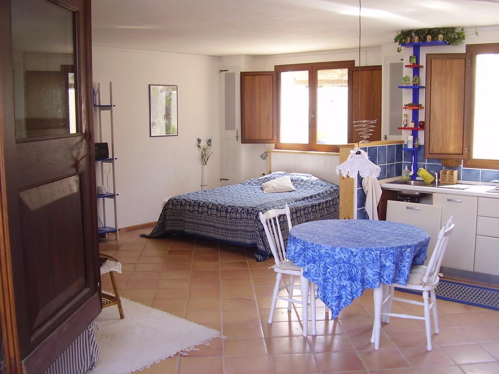 Apartament Casa Balente Àrbatax Zewnętrze zdjęcie